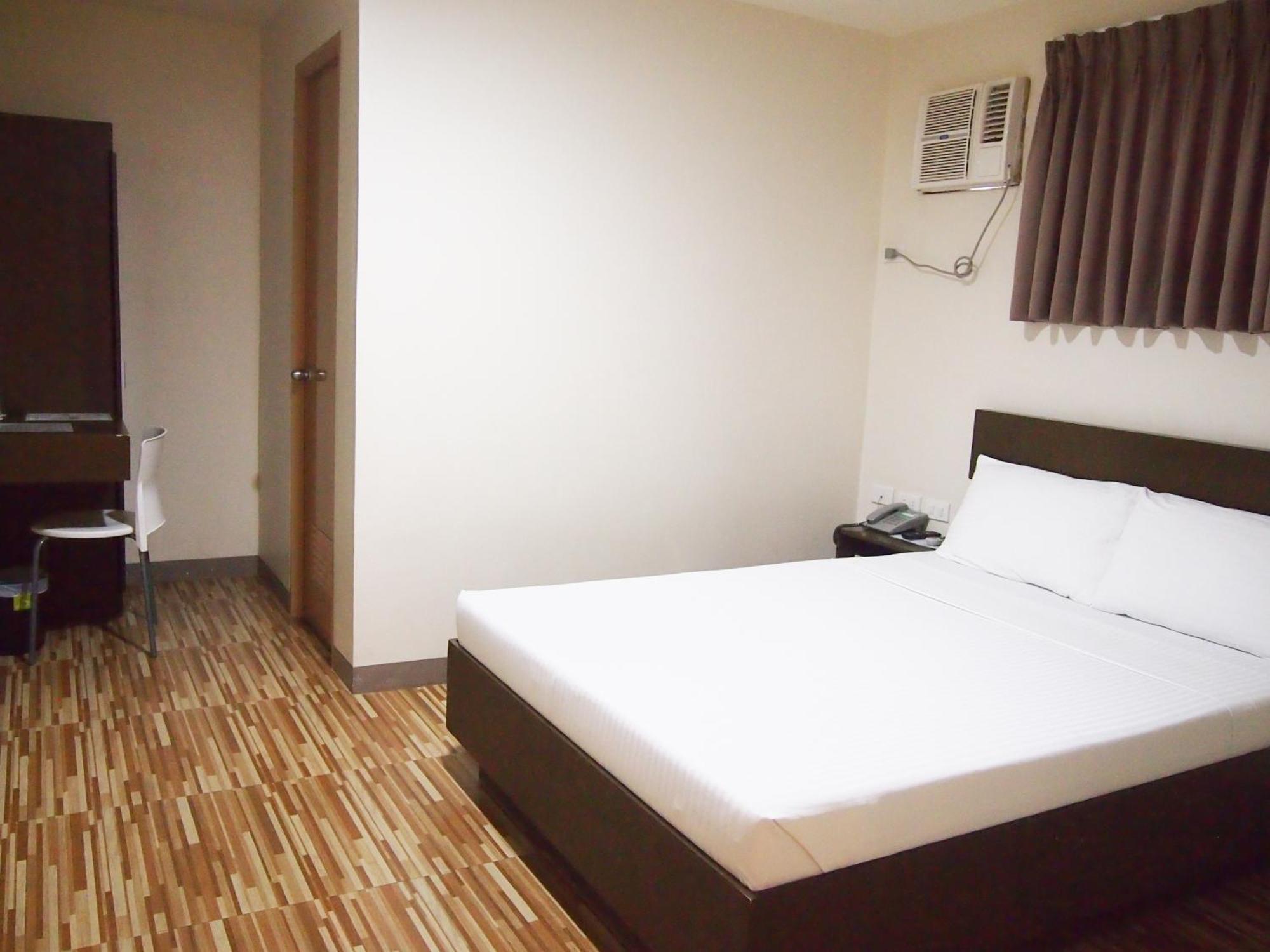 Emerald Suites Cdo カガヤン・デ・オロ エクステリア 写真