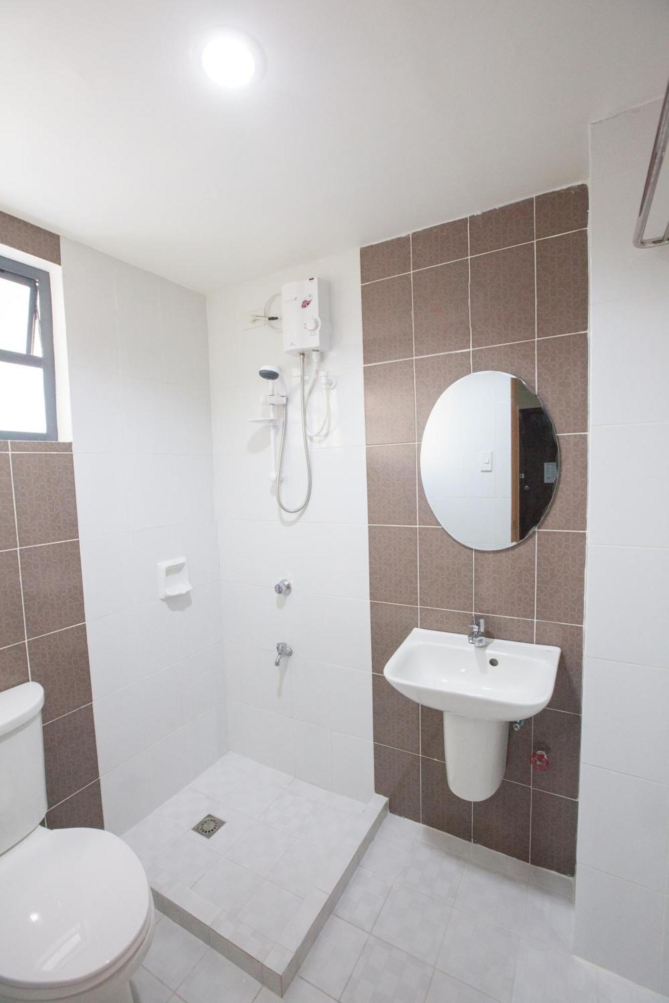 Emerald Suites Cdo カガヤン・デ・オロ 部屋 写真