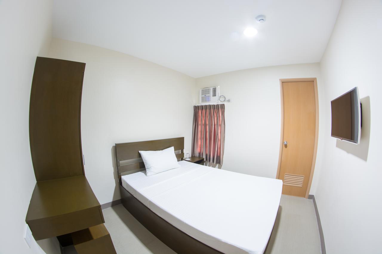 Emerald Suites Cdo カガヤン・デ・オロ 部屋 写真
